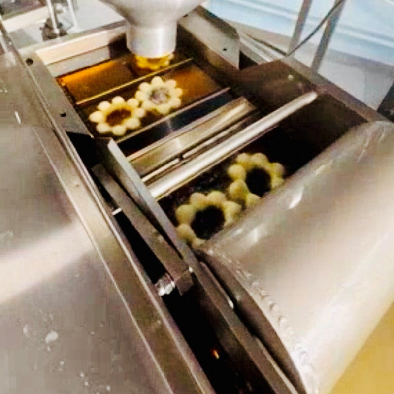 Mochi Plunger and RS' Submerger System for the 2026 Mark ll Donut Robot (MKll-1525) - Bakery Wholesalers